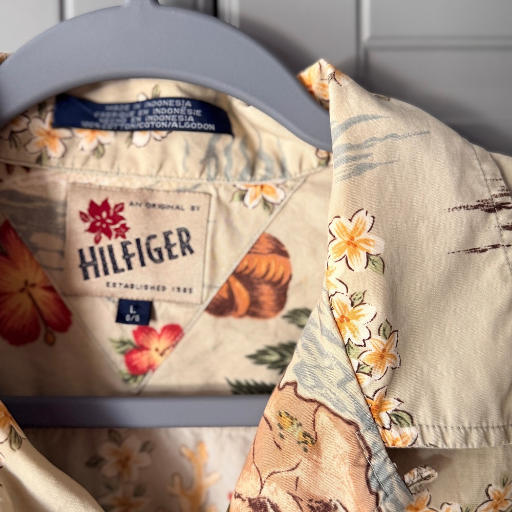 Tommy Hilfiger Vintage 90s Hula Hawaiian Map Print Button Down Shirt, Tan, L - Picture 2 of 11